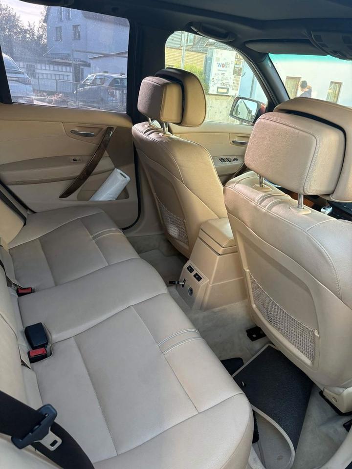 BMW X3 2009 — photo 9
