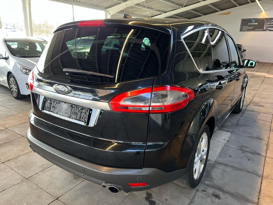 Ford S-Max 2010 — engine