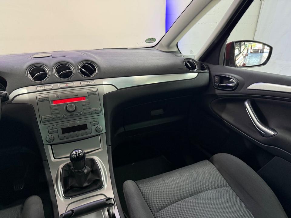 Ford S-Max 2006 — photo 26