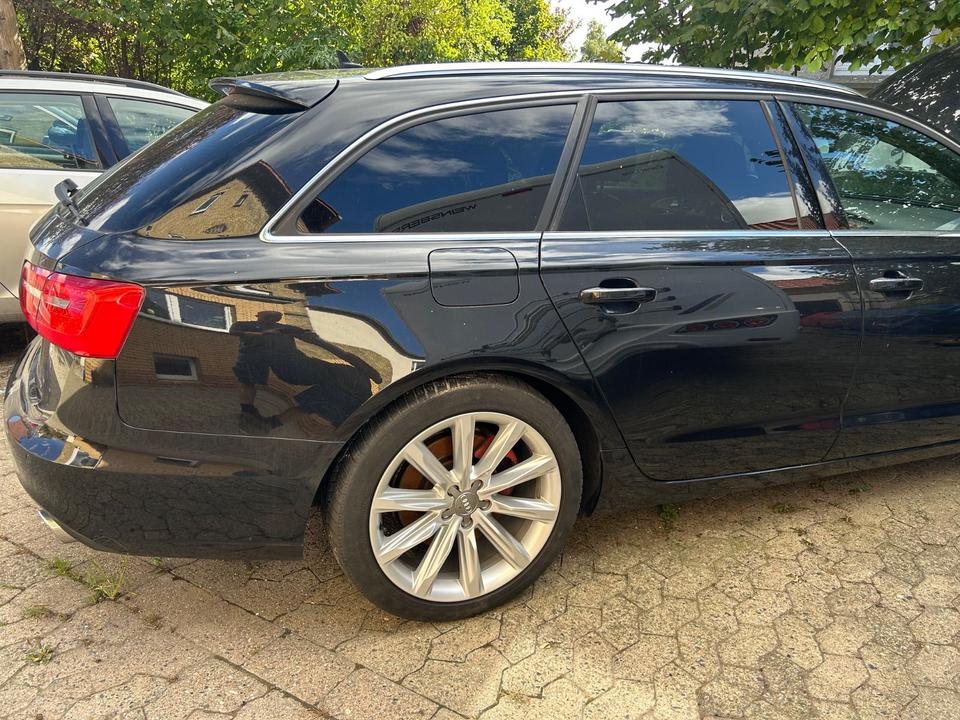Audi A6 2011 — photo 10
