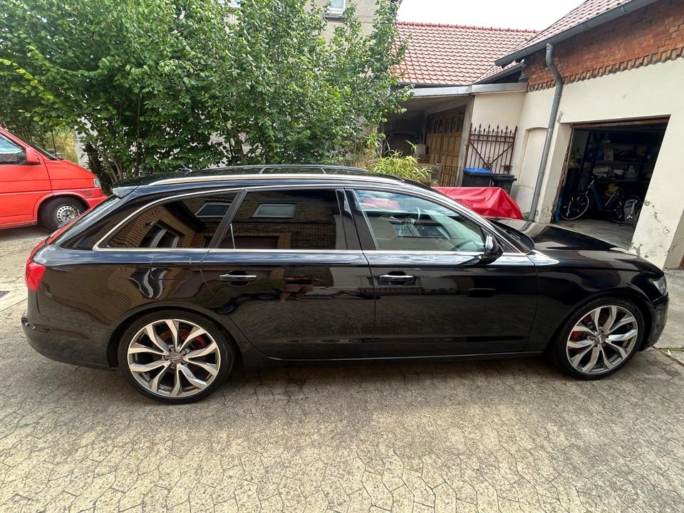 Audi A6 2011 — photo 9
