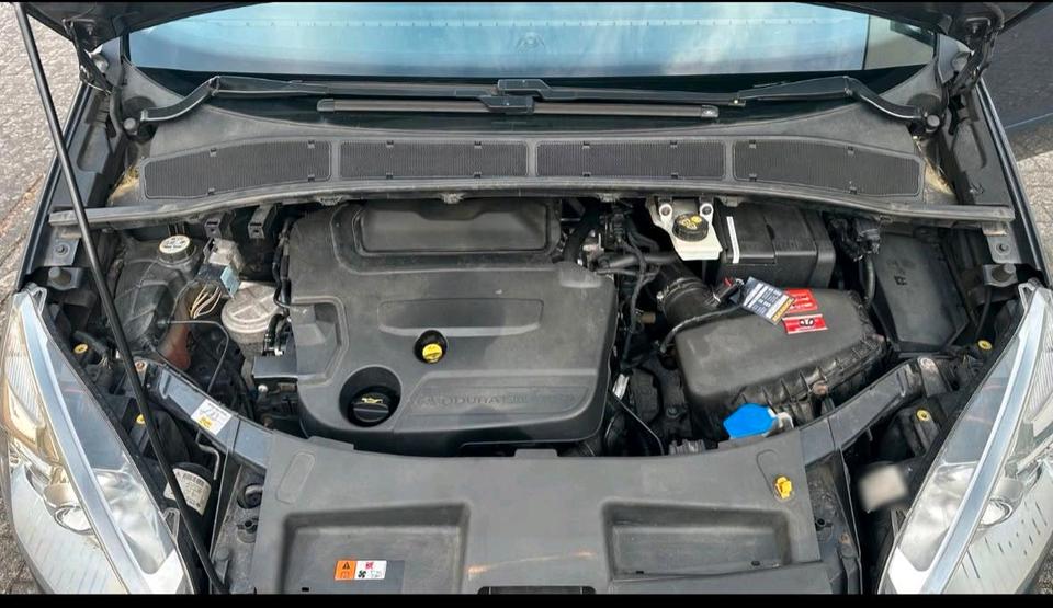Ford S-Max 2014 — фото 14