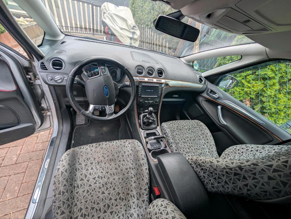Ford S-Max 2012 — photo 5