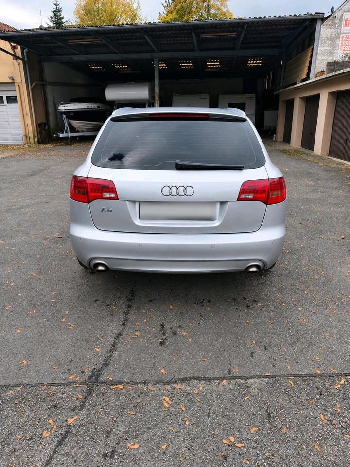 Audi A6 2009 — двигун
