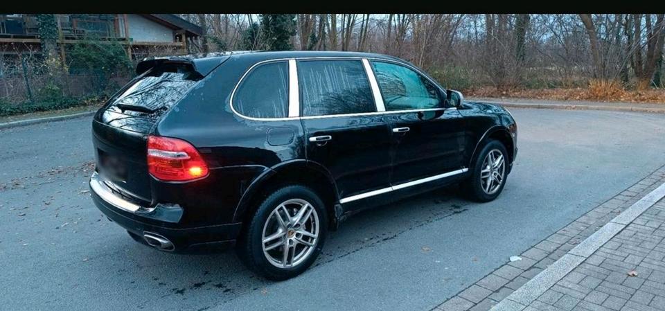 Porsche Cayenne 2007 — двигун