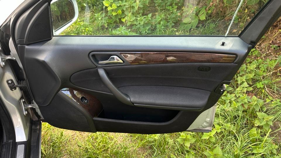 Mercedes Benz C 180 2007 — photo 10