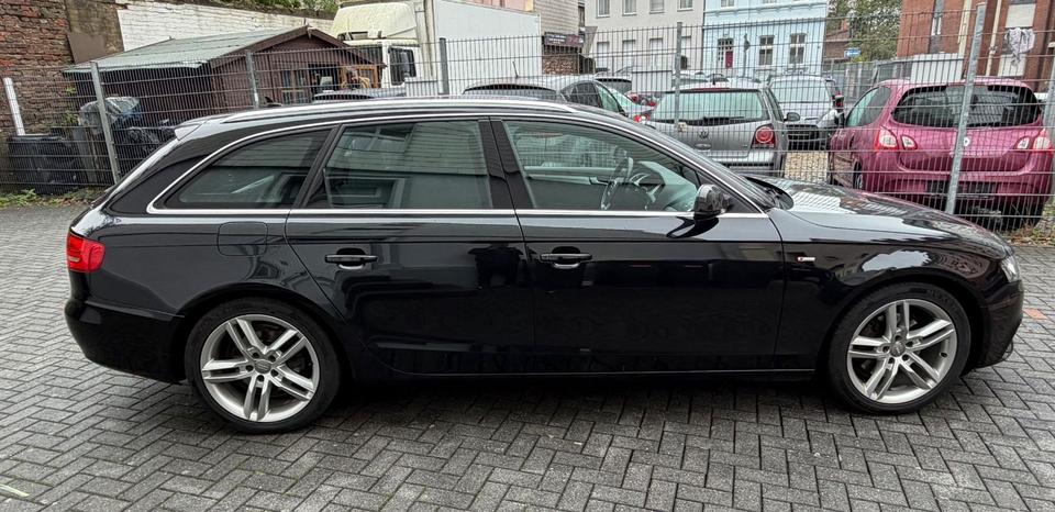 Audi A4 2011 — photo 6