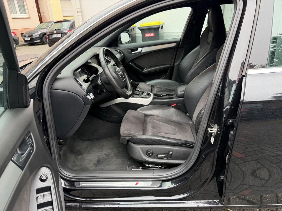 Audi A4 2011 — photo 8