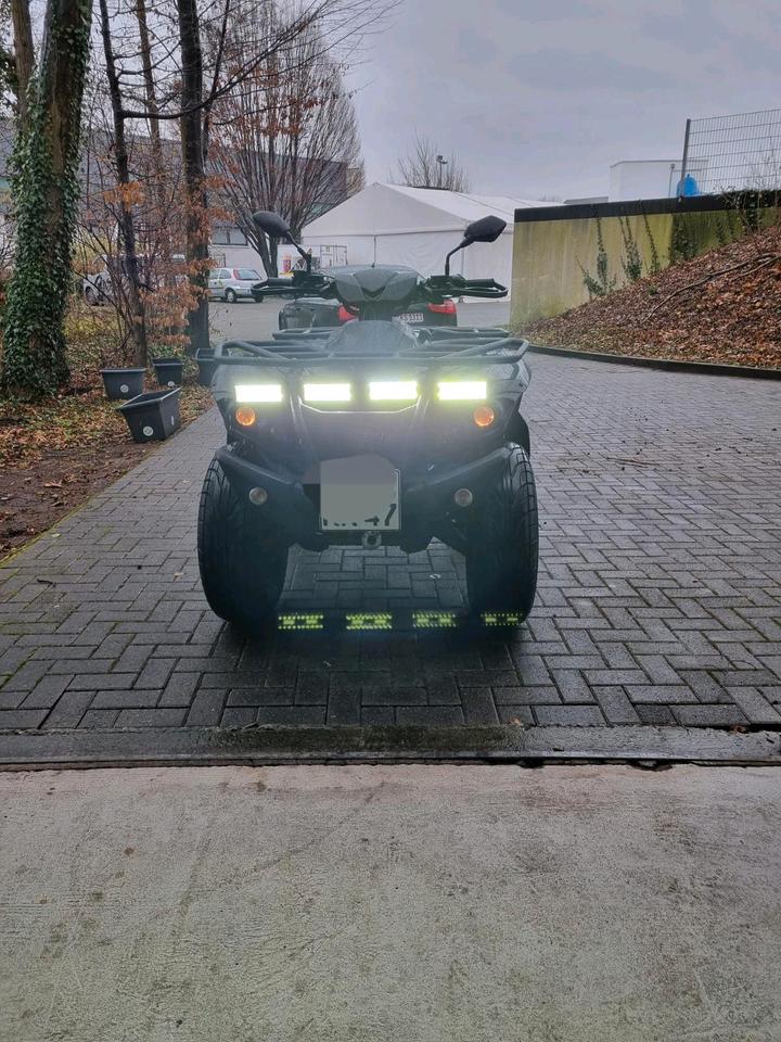 Weitere Motorräder Quad 700 Triton Defcon 2012 — rear view