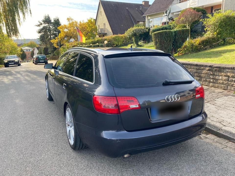 Audi A6 2009 — engine