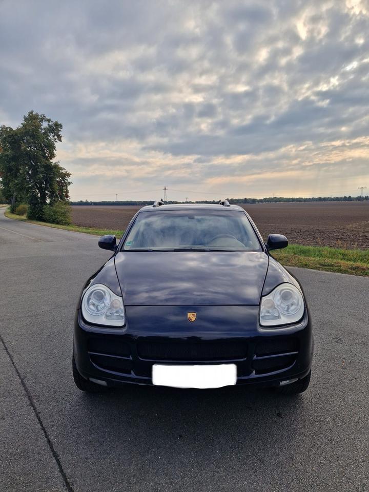 Porsche Cayenne 2005 — двигун