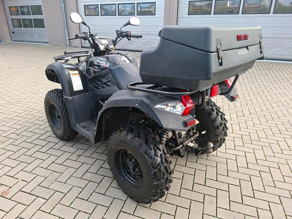 Kymco MXU 500 IRS LOF 2012 — interior