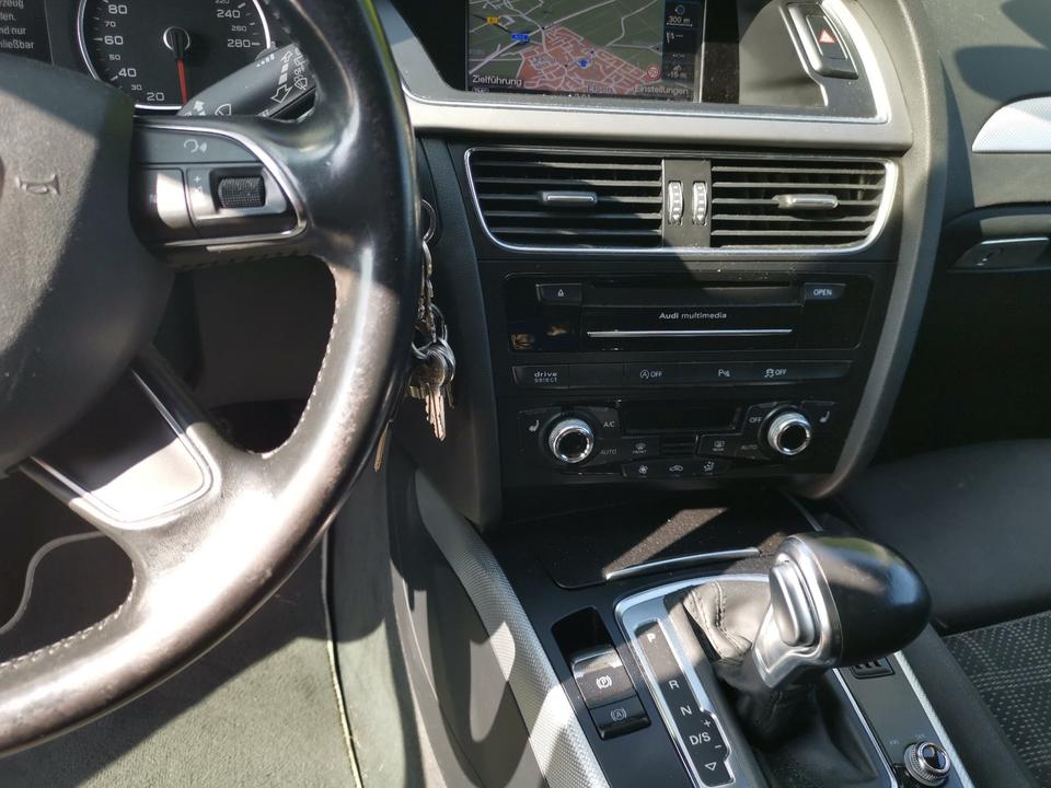 Audi A4 2014 — engine