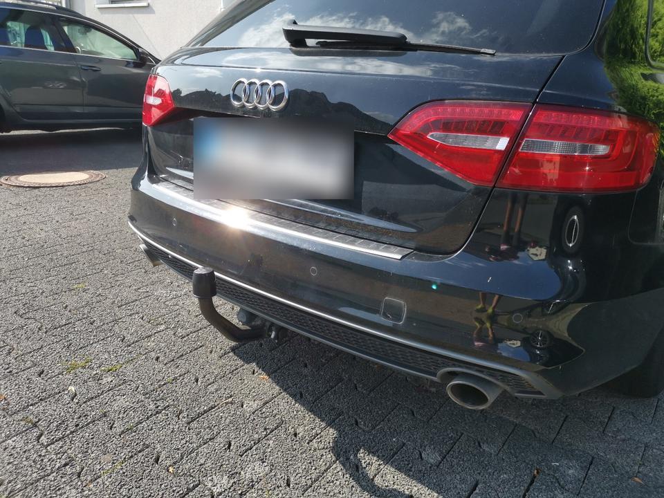 Audi A4 2014 — photo 9