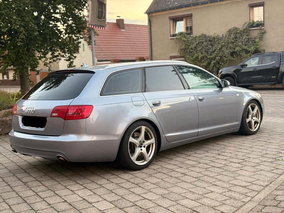 Audi A6 2008 — салон