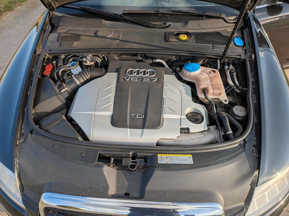 Audi A6 2011 — photo 10