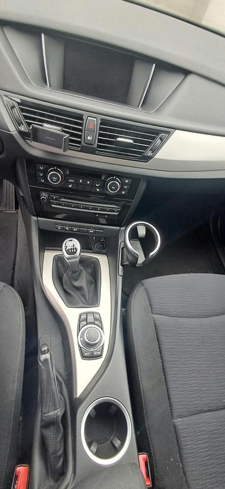 BMW X1 2013 — engine