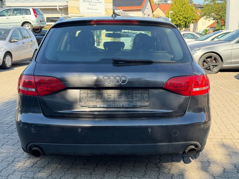 Audi A4 2009 — photo 6