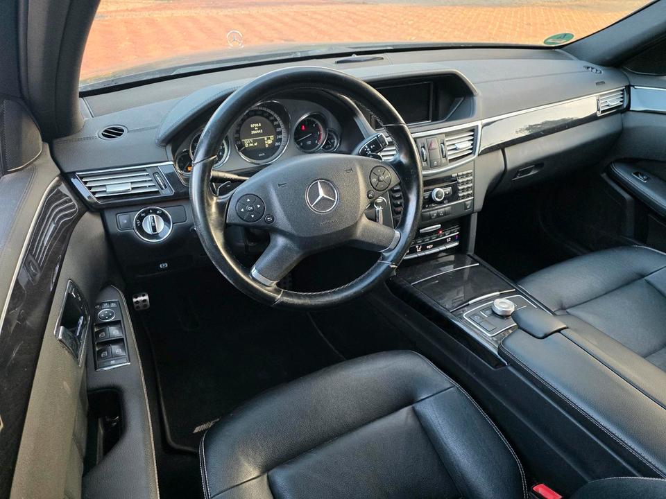 Mercedes Benz E 350 2009 — photo 12