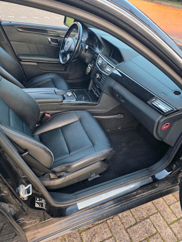 Mercedes Benz E 350 2009 — photo 15