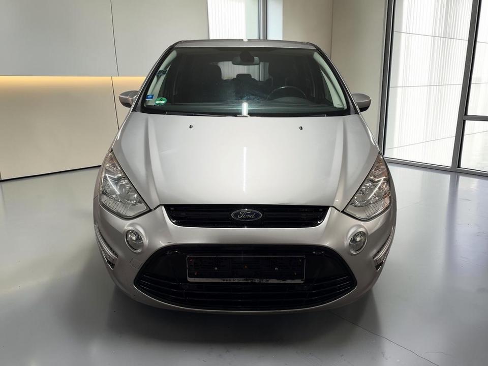 Ford S-Max 2014 — rear view