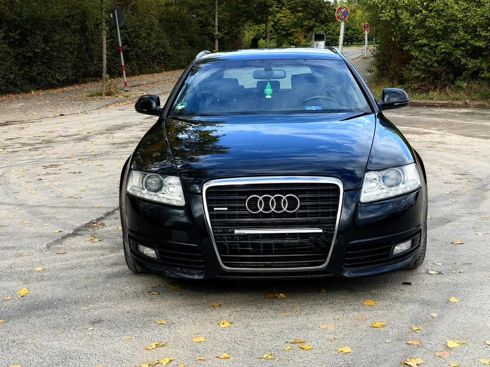 Audi A6 2010 — interior