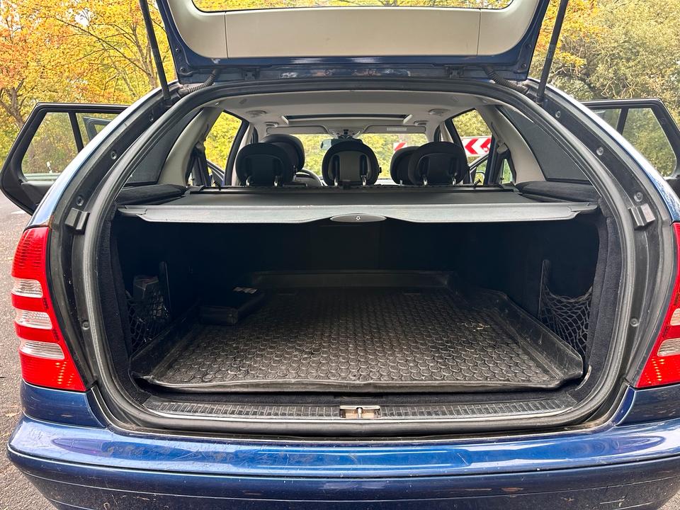 Mercedes Benz C 220 2007 — photo 13