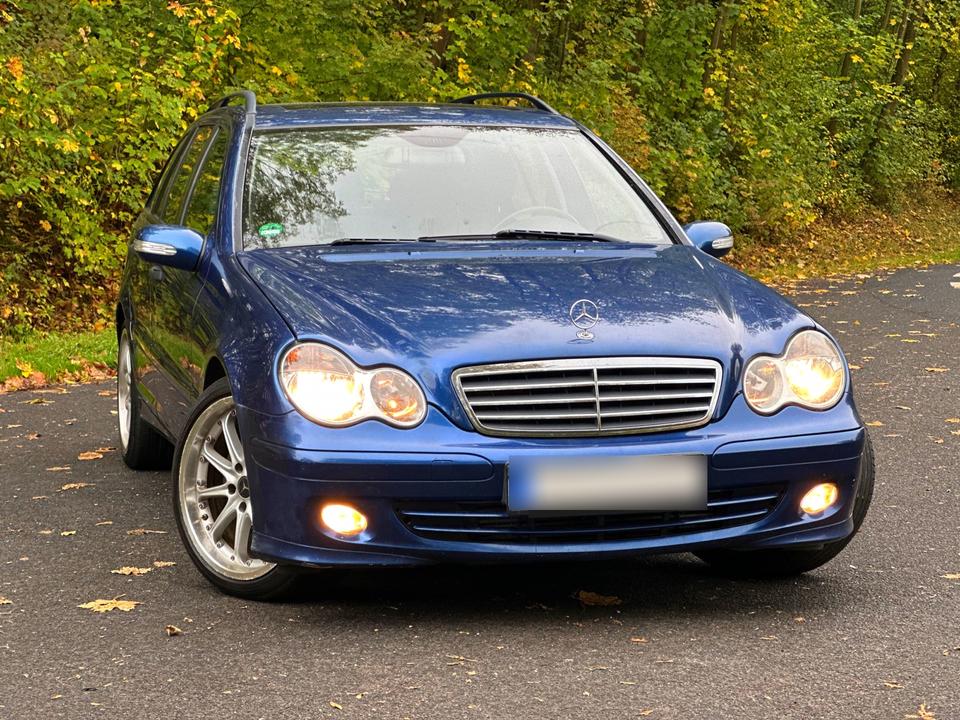 Mercedes Benz C 220 2007 — rear view