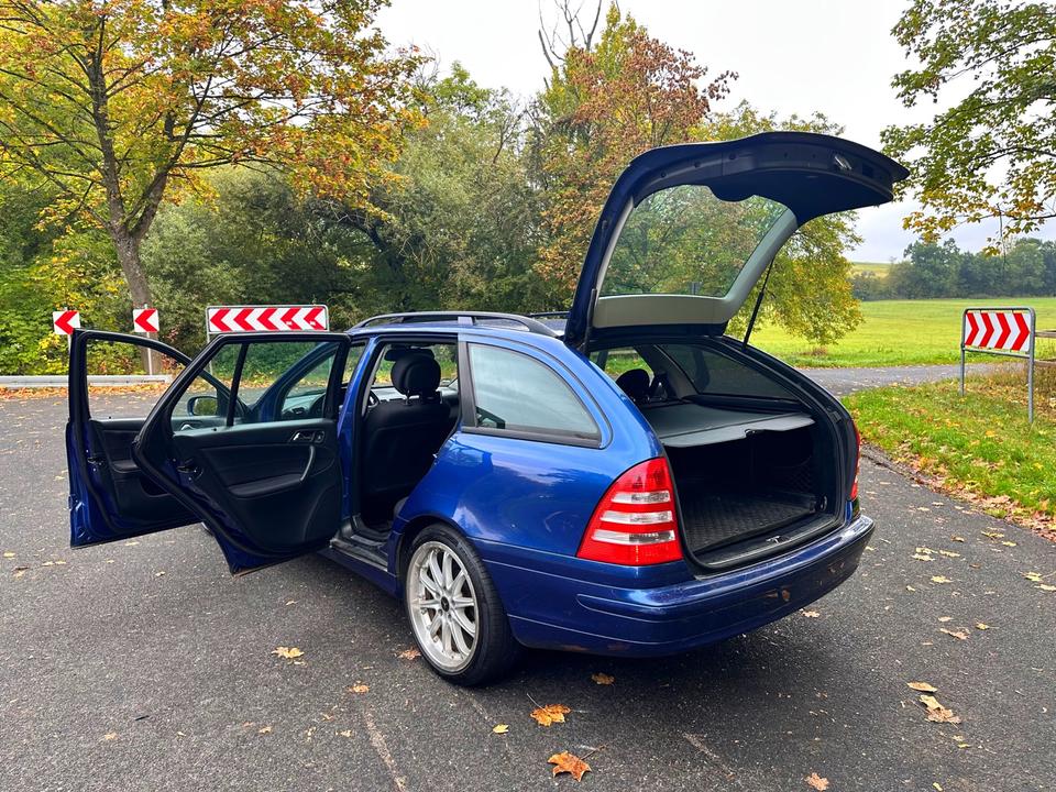 Mercedes Benz C 220 2007 — photo 5