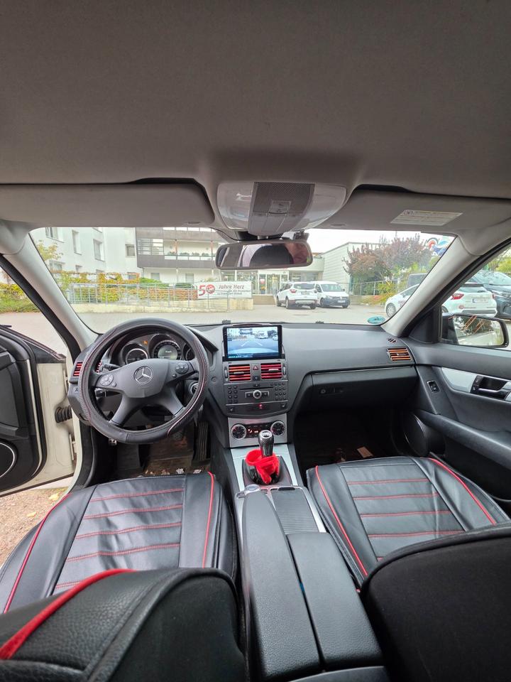 Mercedes Benz C 180 2010 — photo 8