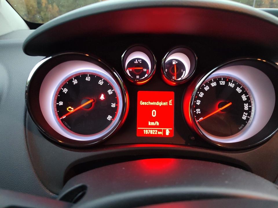 Opel Meriva 2011 — photo 7