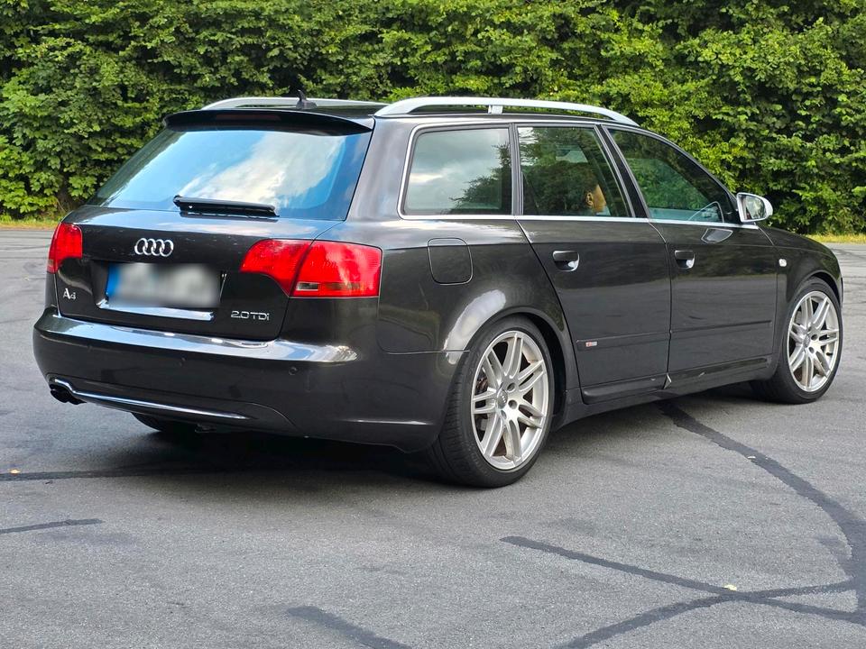 Audi A4 2007 — engine