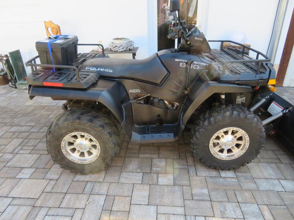 Weitere Motorräder Sehr gepflegtes ATV/Quad Polaris 800 Sportsman mit Schneeschild 2007 — engine 760 ccm