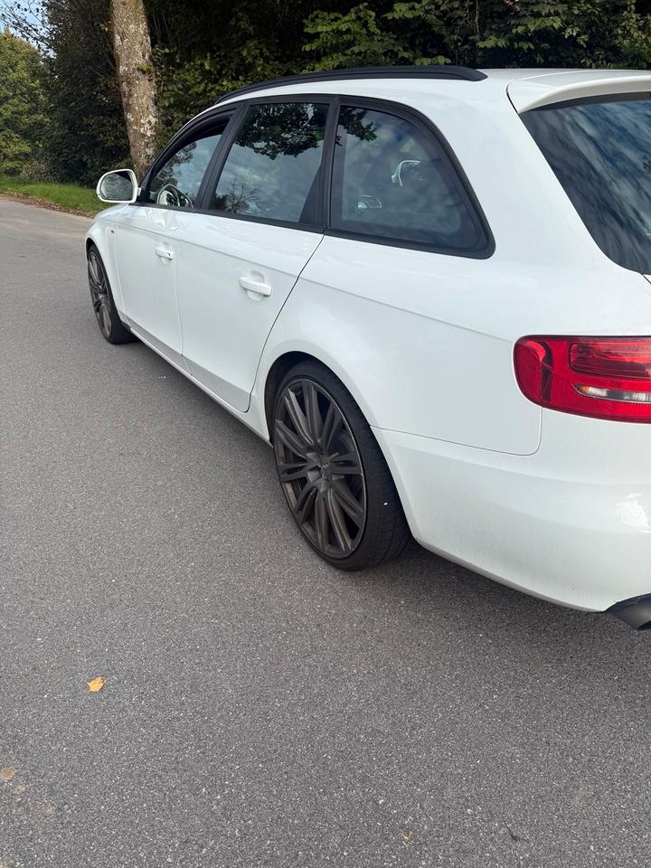 Audi A4 2008 — engine