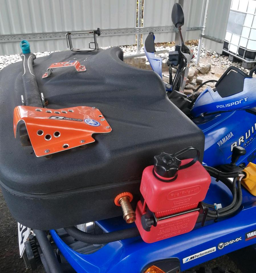 Yamaha Quad Yamaha YFM 350 Bruin Allrad 2005 — interior