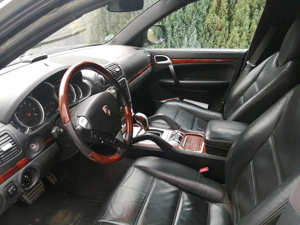 Porsche Cayenne 2007 — photo 9