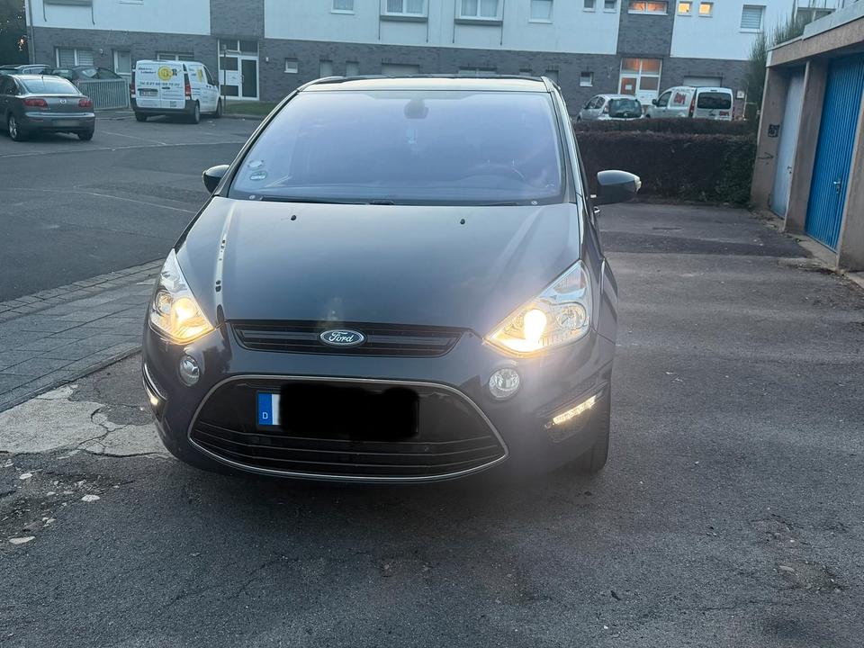 Ford S-Max, 2011