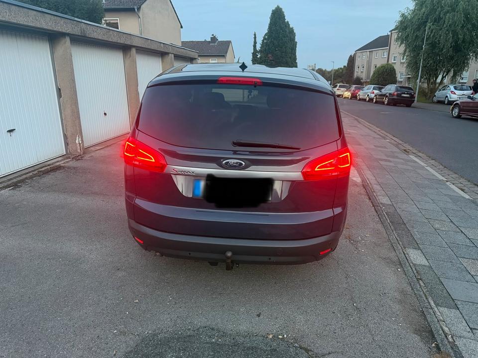 Ford S-Max 2011 — engine