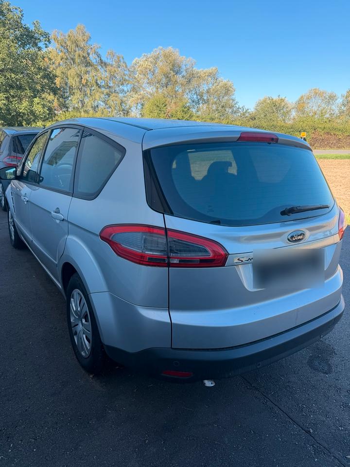 Ford S-Max 2012 — салон