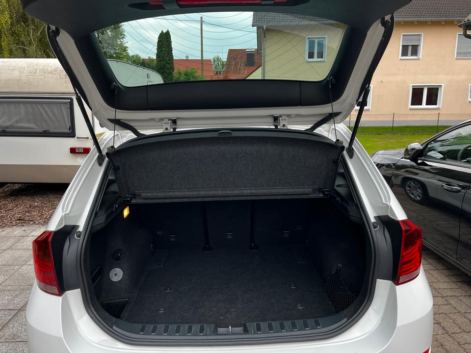 BMW X1 2012 — photo 11