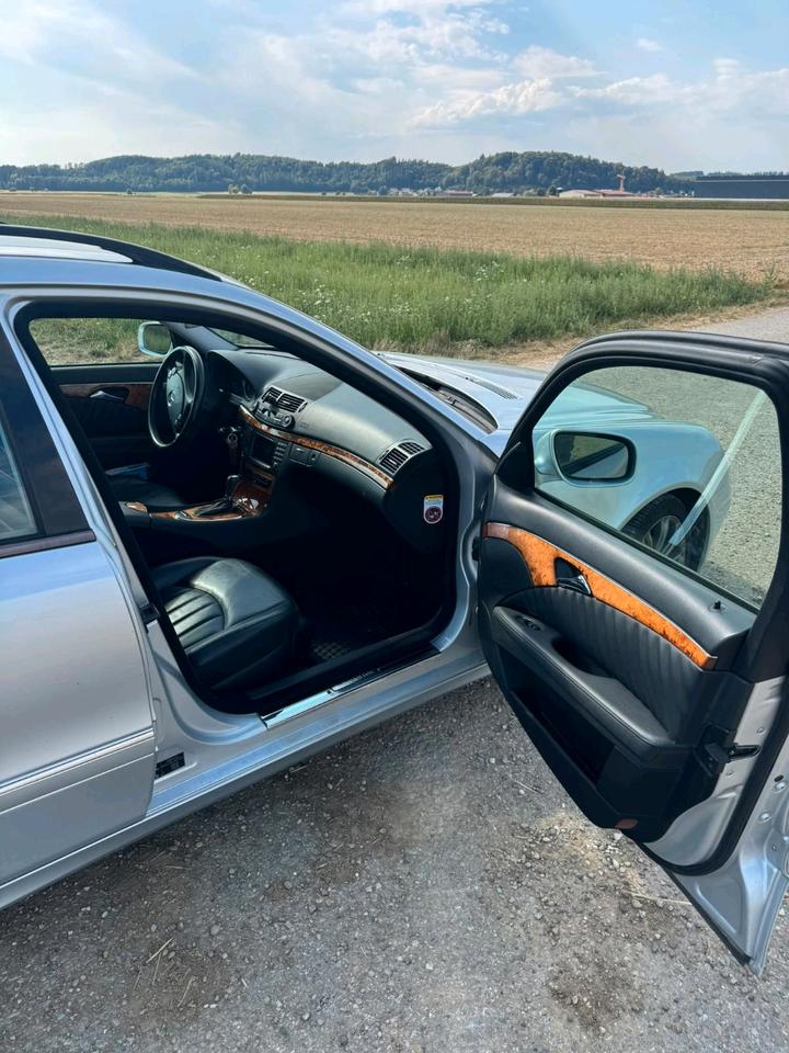 Mercedes Benz E 280 2008 — photo 13