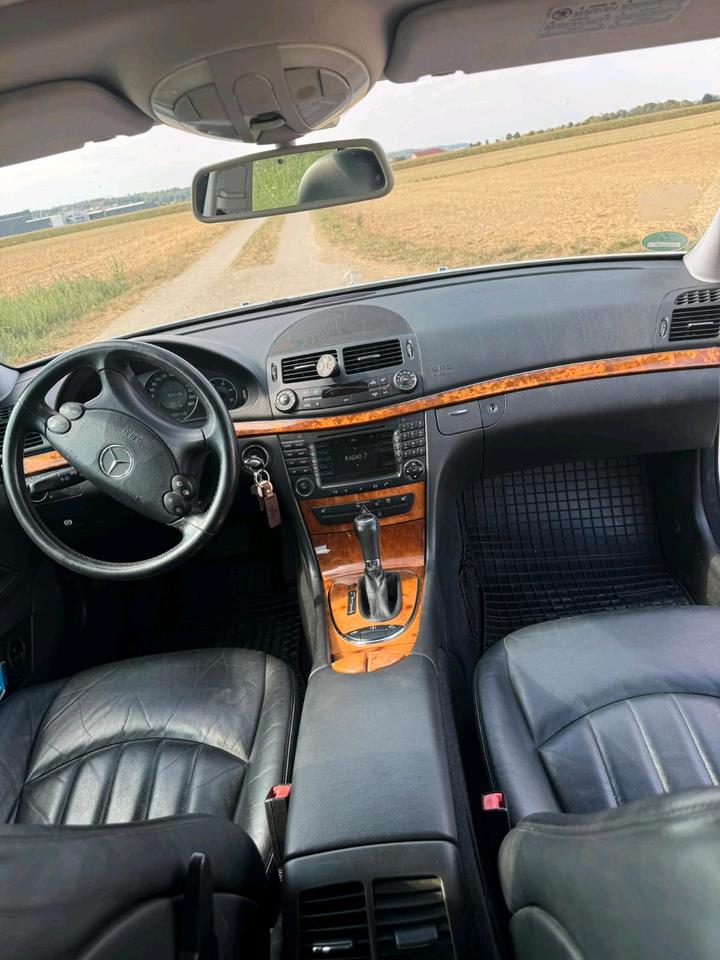 Mercedes Benz E 280 2008 — photo 14