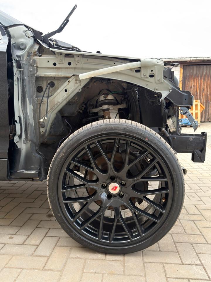 Audi Q7 2010 — photo 20