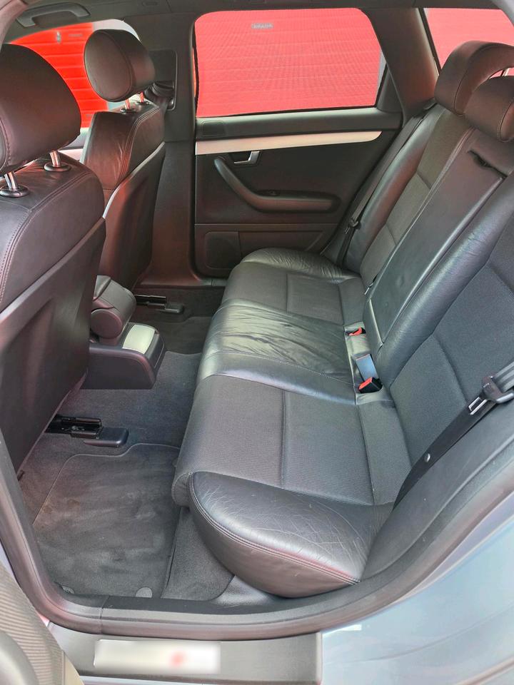 Audi A4 2007 — photo 16