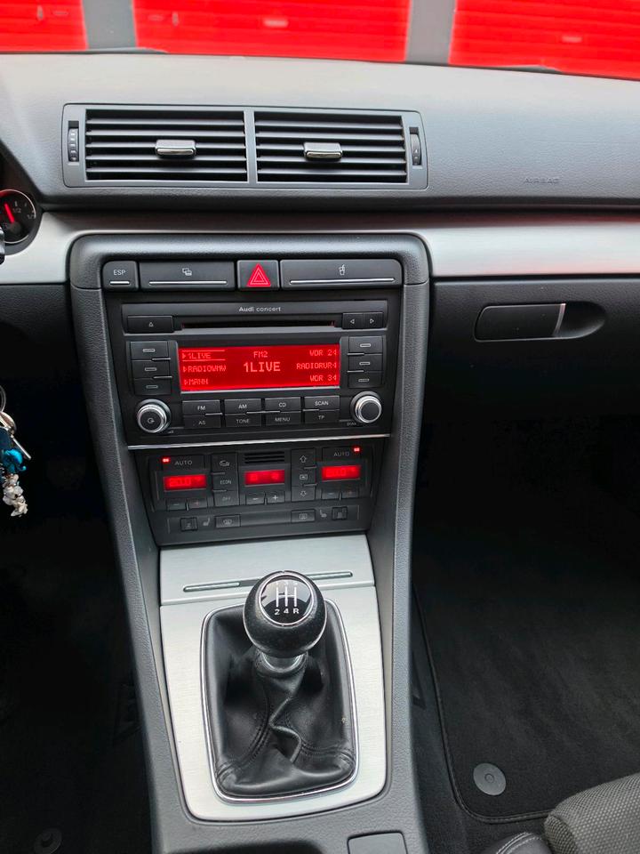 Audi A4 2007 — photo 19