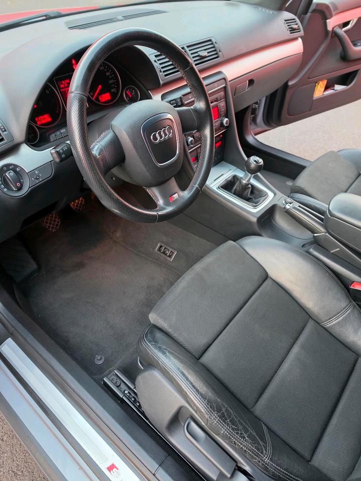 Audi A4 2007 — photo 20