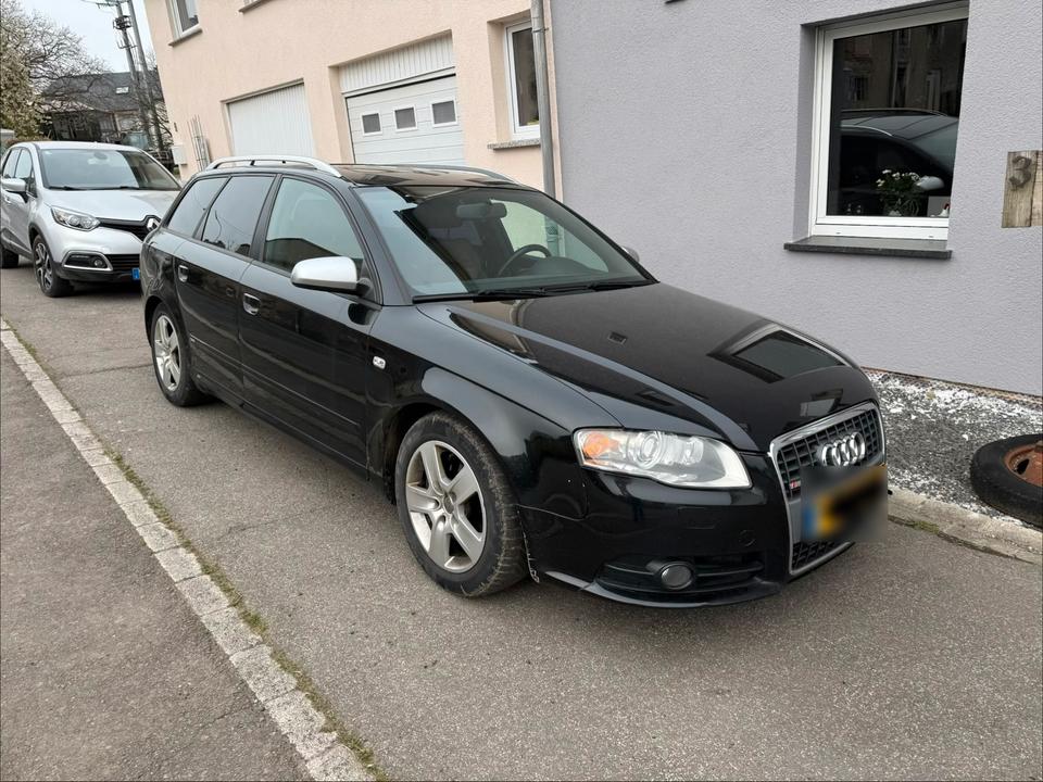 Audi A4 2007 — rear view