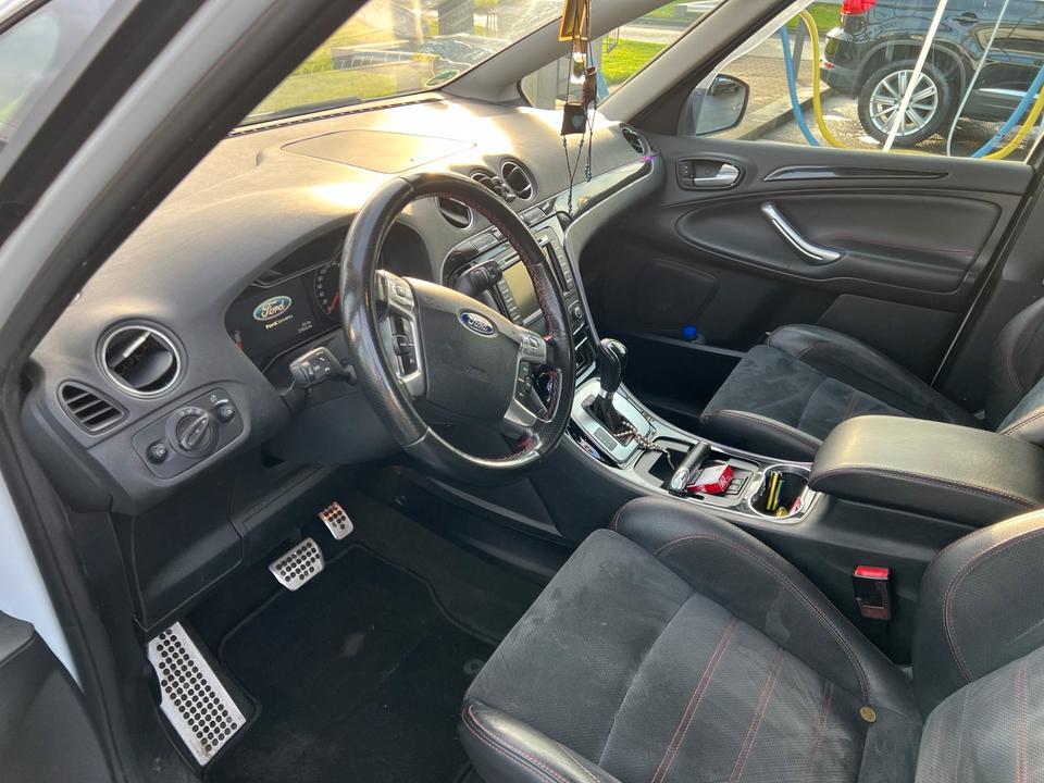 Ford S-Max 2014 — photo 11