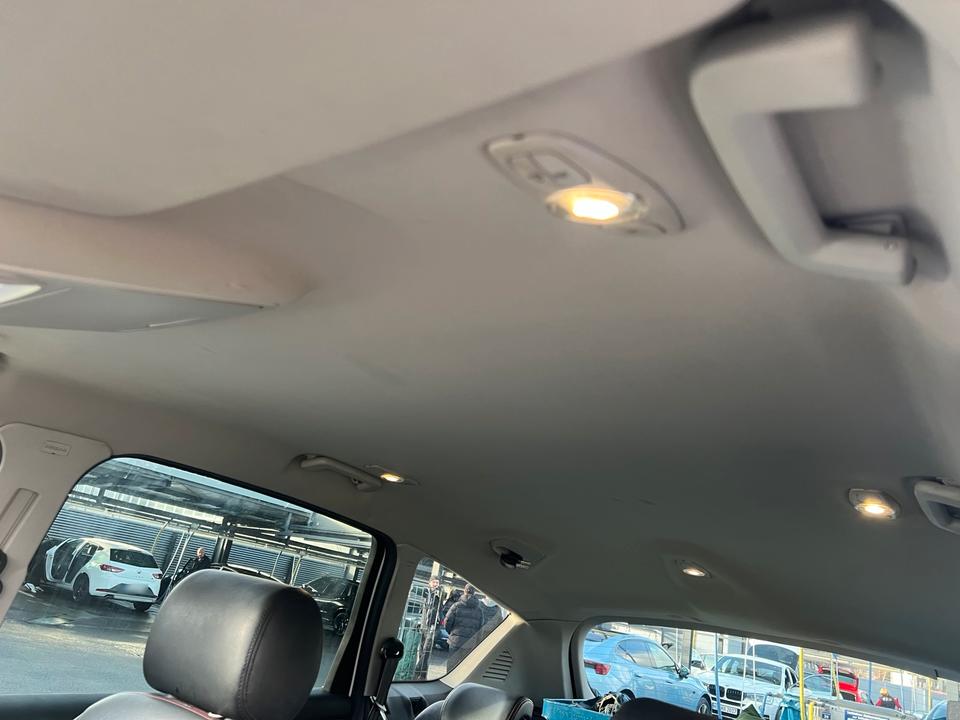 Ford S-Max 2014 — photo 13