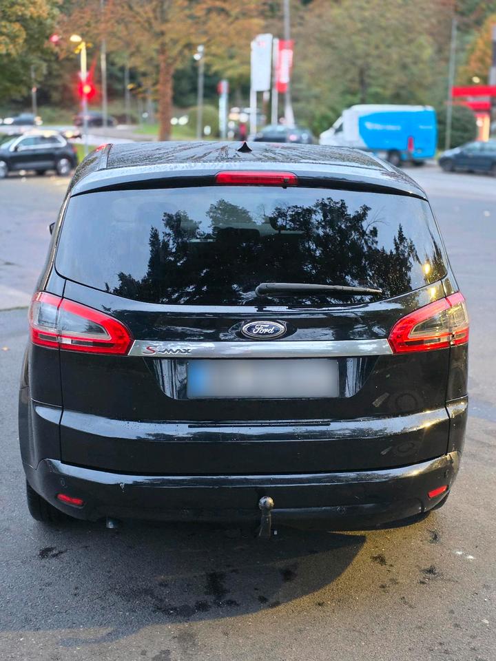 Ford S-Max 2014 — rear view